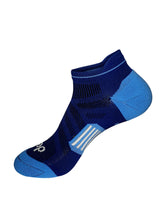 Load image into Gallery viewer, Short Light Blue and Dark Blue Ankle Socks
